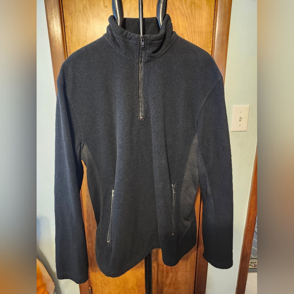 FOOT LOCKER 1/4 Zip Pullover Fleece (RN 69778) - Size XL